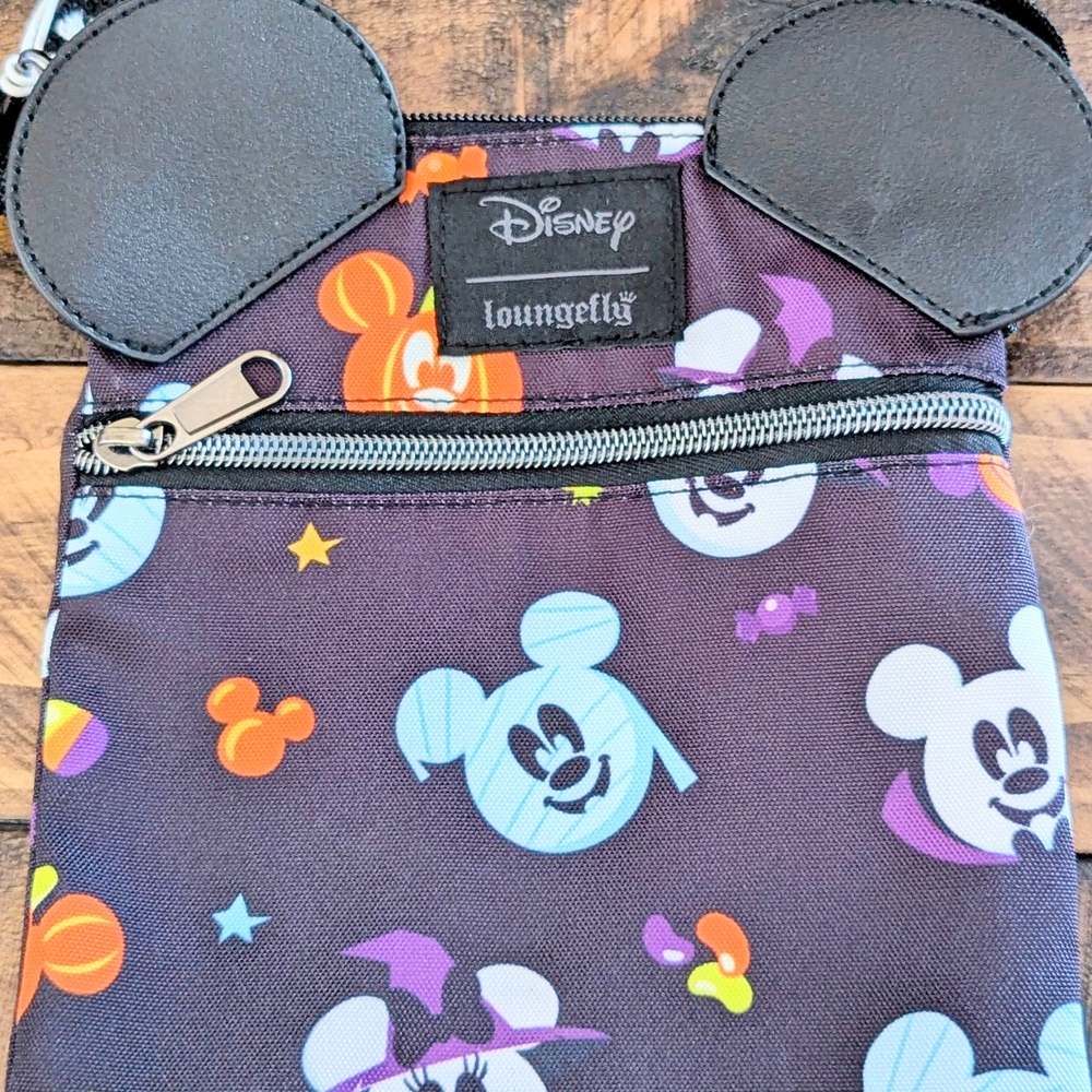 Loungefly Disney Mickey Mouse & Minnie Mouse Halloween Passport Crossbody Bag - Picture 4 of 8